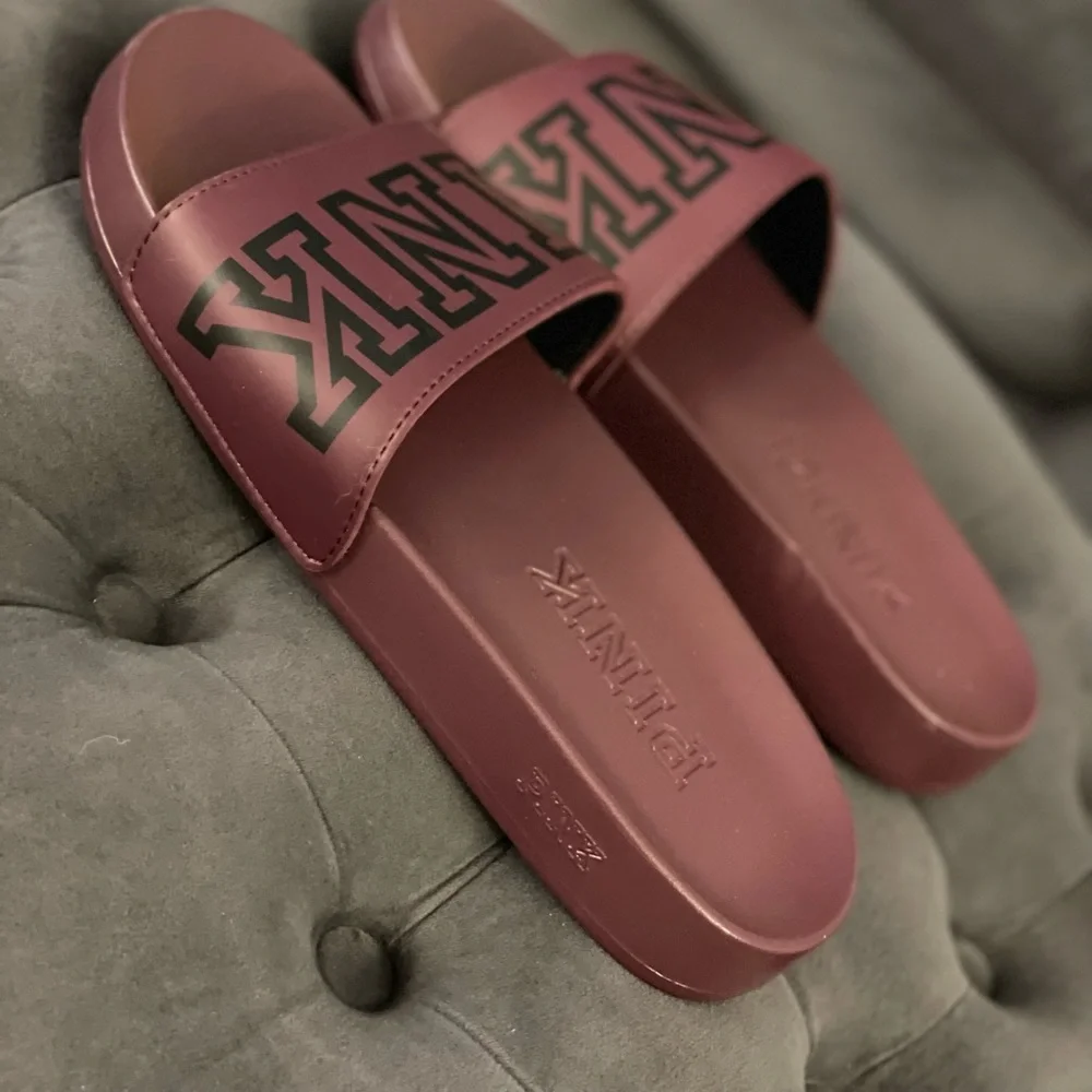 Slides - Picture 5 of 7